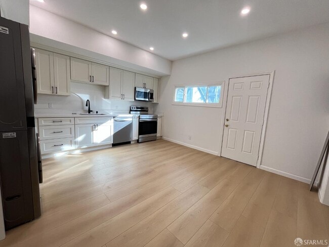 Building Photo - 3645 25th St