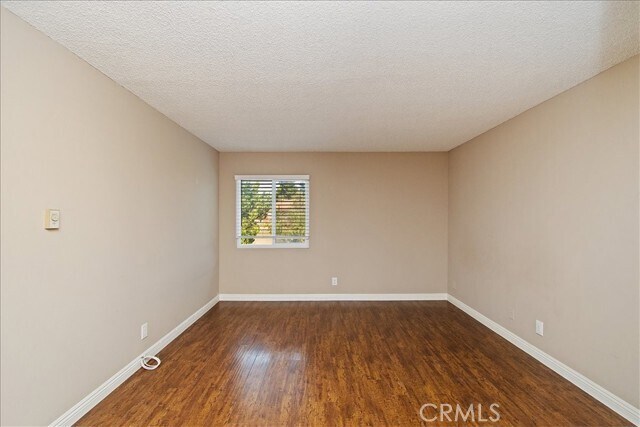 Building Photo - 5927 Armaga Spring Rd