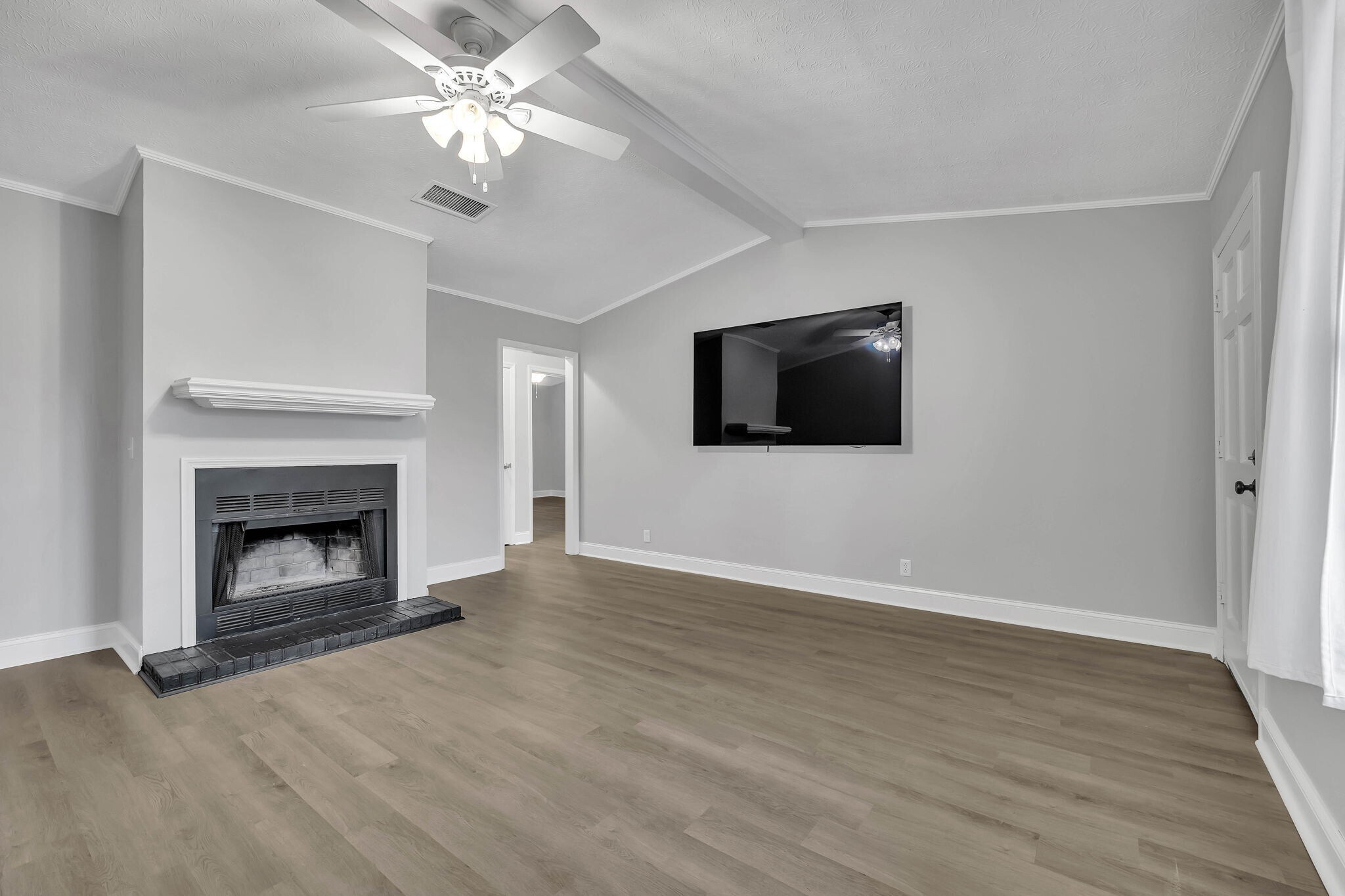 Building Photo - 3350 Oak Trees Ct