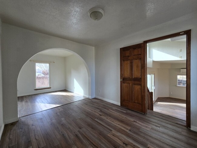 Building Photo - 2984 Corte Ojo De Agua