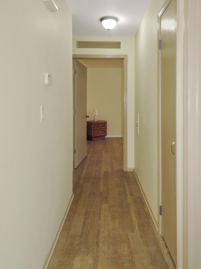 Building Photo - 37183 Vargo