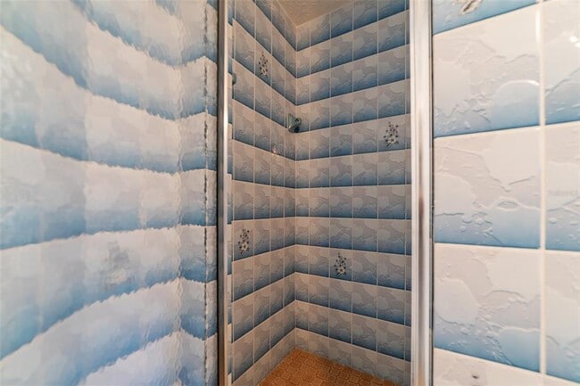 Building Photo - 5521 W Shr Dr