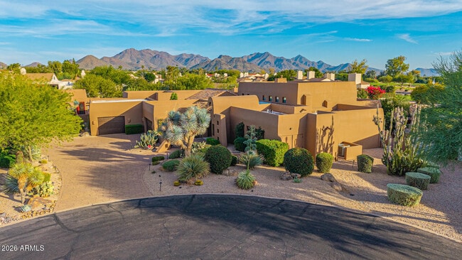 Building Photo - 8406 E Calle Buena Vista