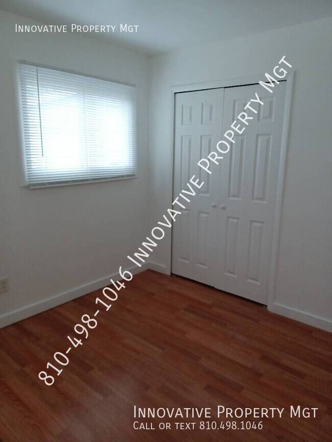 Building Photo - 5476 Westchester Dr