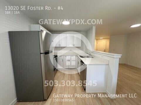 Building Photo - 13020 SE Foster Rd