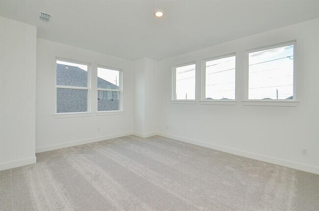 Building Photo - 21722 Kenthurst Ct