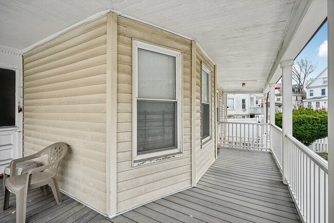 Building Photo - 16 Gannett St