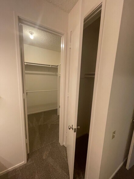 Building Photo - 1840 Fairburn Ave