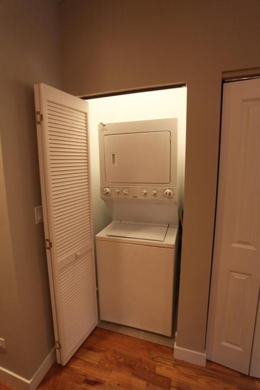 1F - 1463 W Huron St