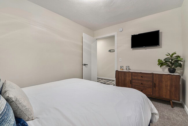 Building Photo - 2506 J Maddy Pky