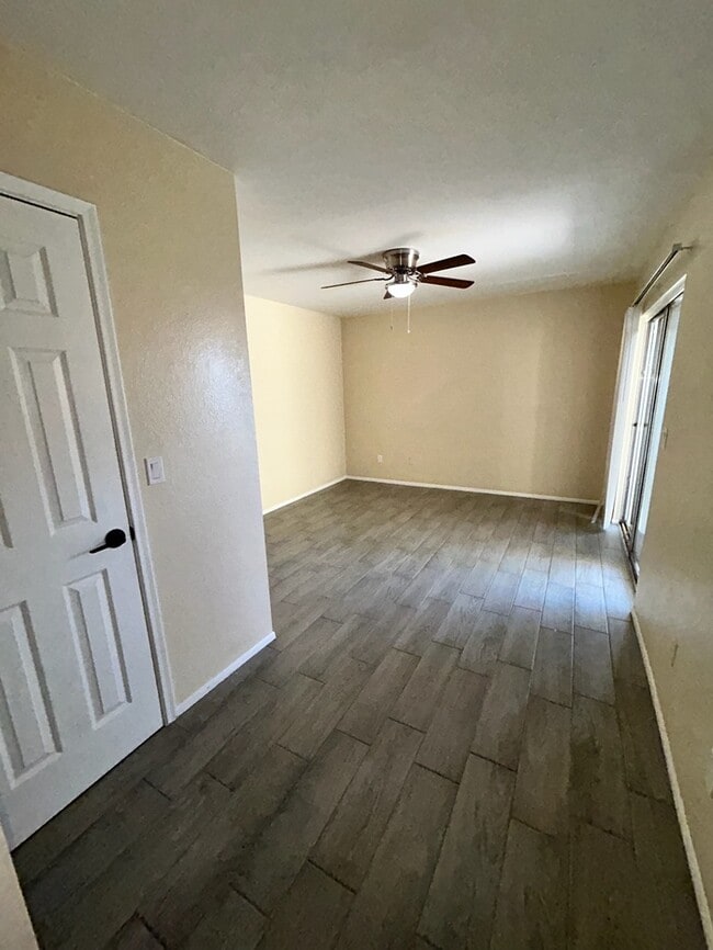 Building Photo - Beautifully Updated 3-Bed, 2-Bath Home in ...
