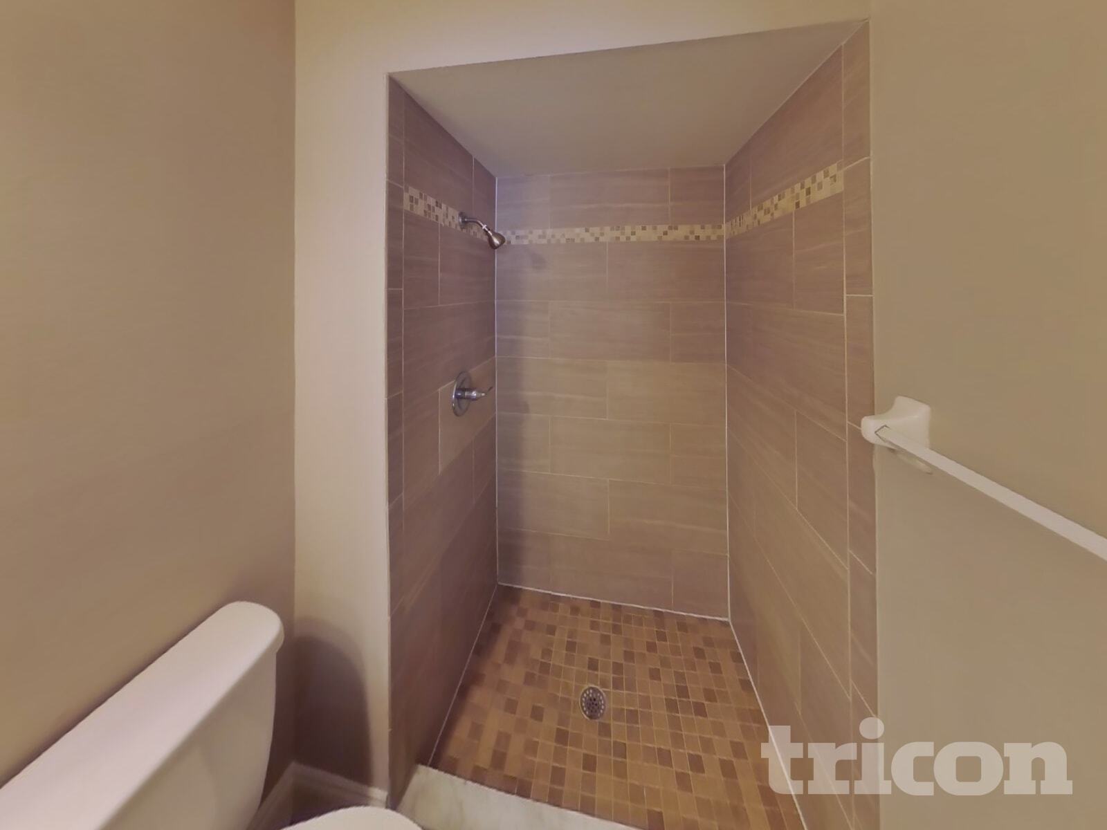 Building Photo - 10919 Livingston Dr