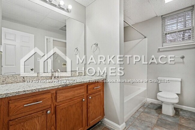 Building Photo - 289 Highlander Way