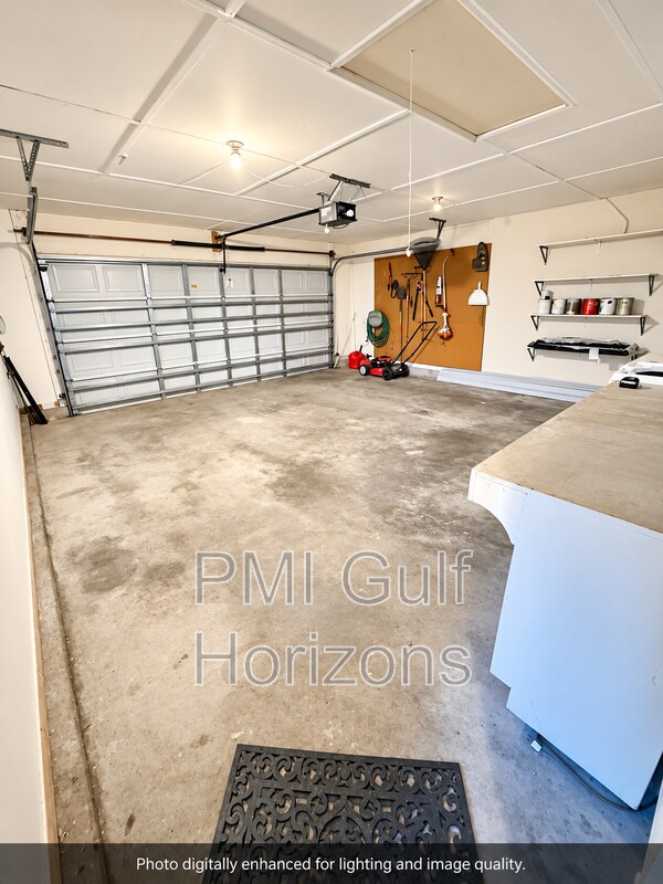 Building Photo - 1310 Sunrunner Pl