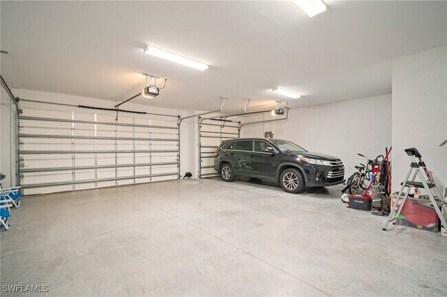 Building Photo - 28041 Captiva Shell Lp