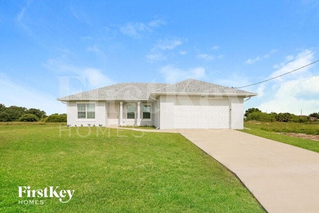 Building Photo - 562 Pachman Cir