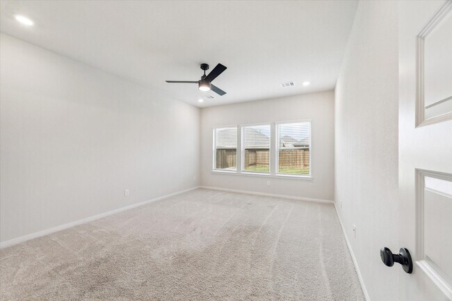 Building Photo - 5337 Wilborn Ct