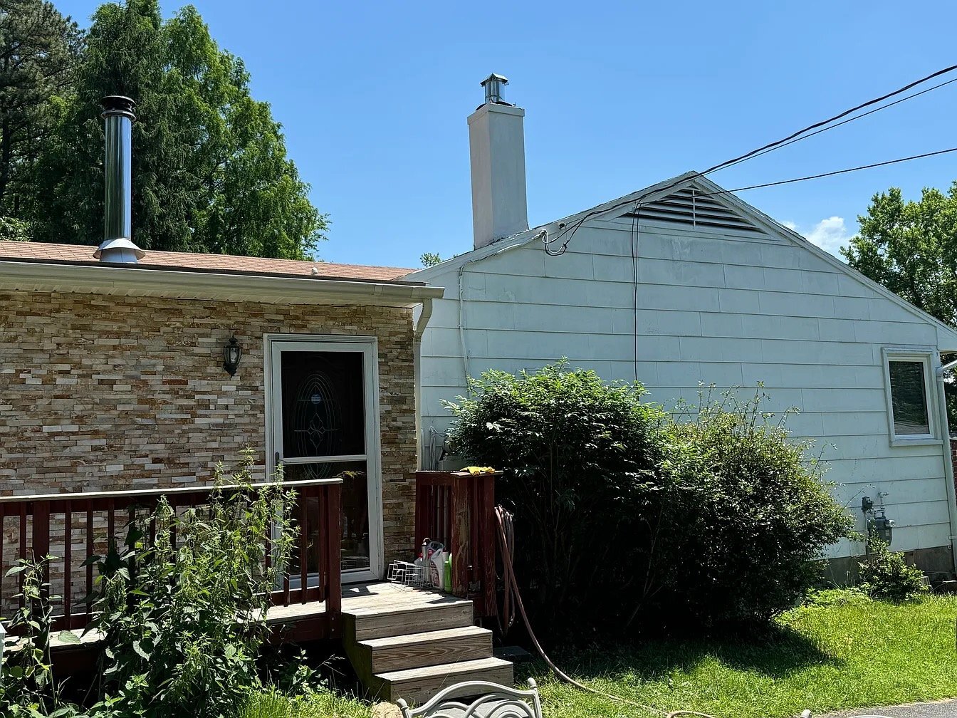 Building Photo - 10 Harmon Rd