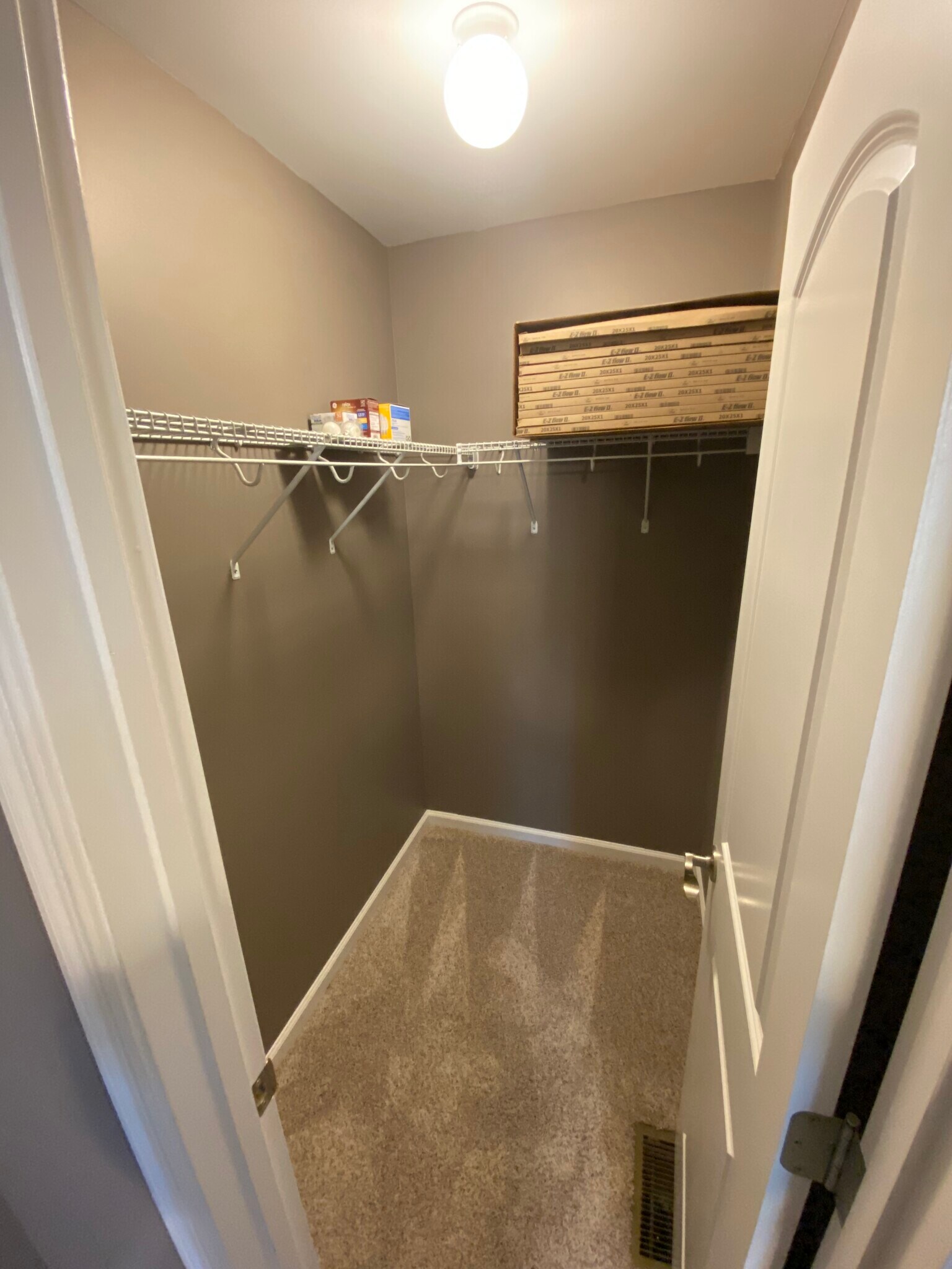 Building Photo - 1003 Jackson Heights Rd