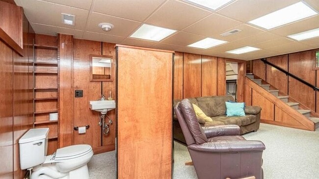 Building Photo - 1205 Miller Ave