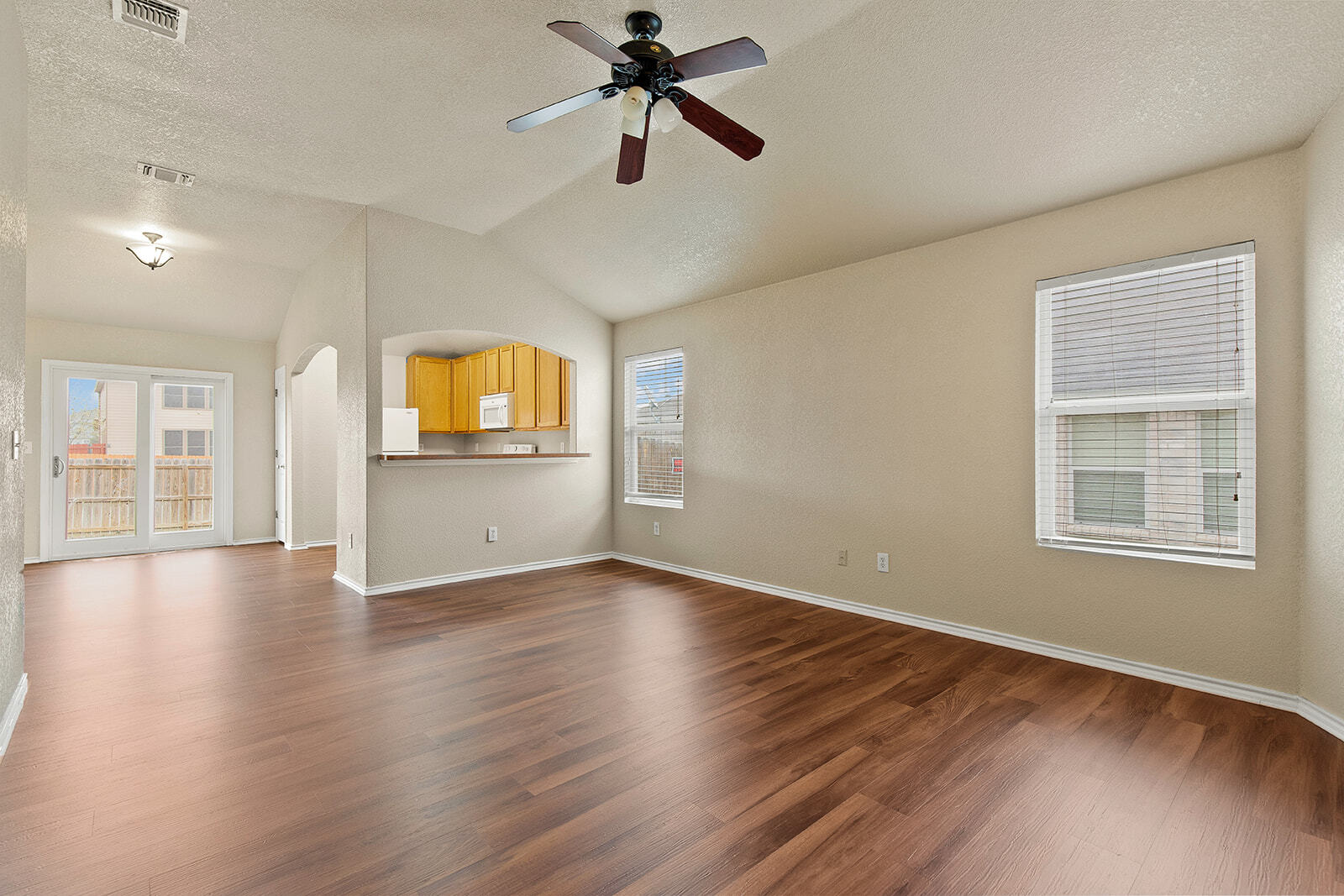 Building Photo - 9711 Copper Rock