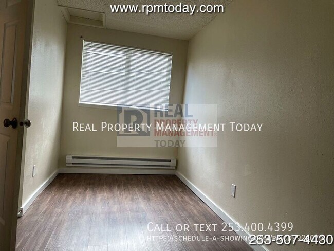Building Photo - 621 S Sprague Ave