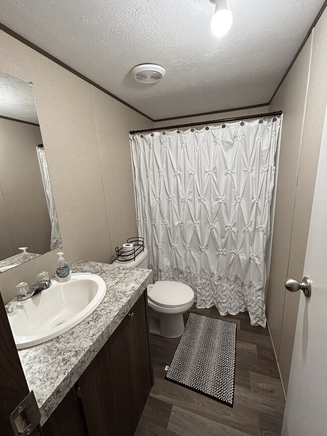 Building Photo - 14500 W Stagecoach Dr