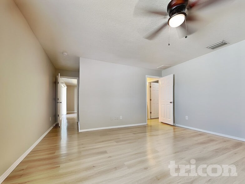 Building Photo - 30801 Temple Stand Ave