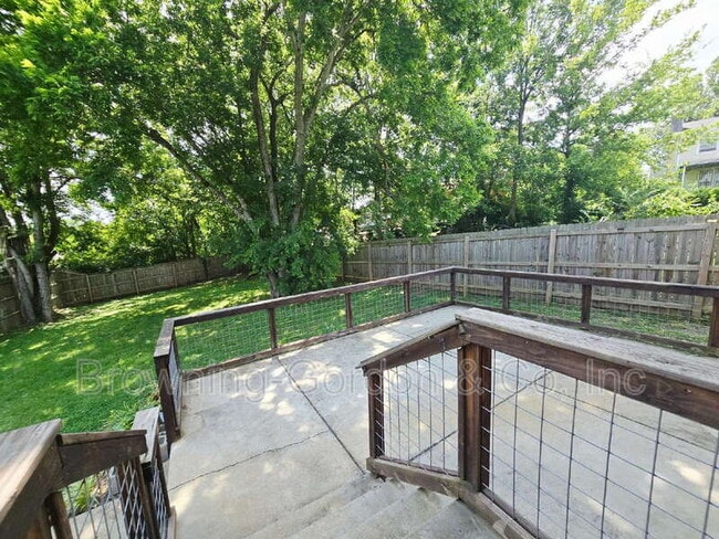 Building Photo - 3411 Cocoa Dr