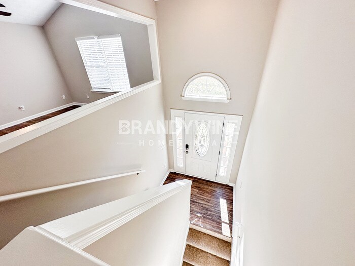 Building Photo - 152 Edward Dr