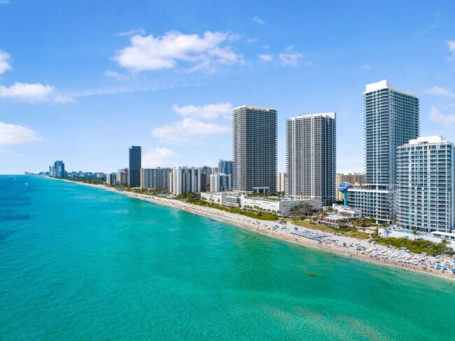 Building Photo - 4111 S Ocean Dr