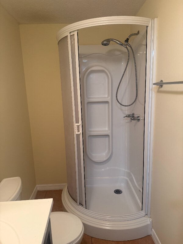 Building Photo - 4635 Johns Cemetery Rd