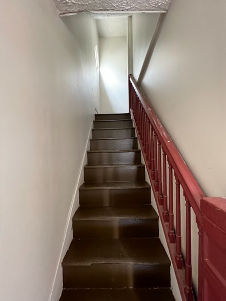 Building Photo - 314 Auburn St