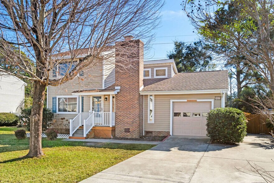 Building Photo - 505 Plantation Dr