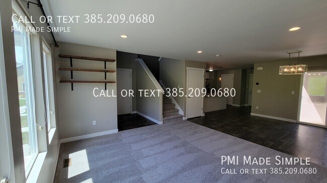 Building Photo - 5077 Arete Way