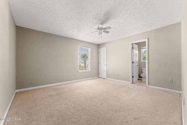 Building Photo - 133 White Cap Wy