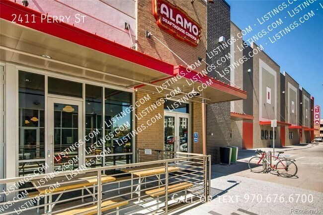 Building Photo - 2411 Perry St