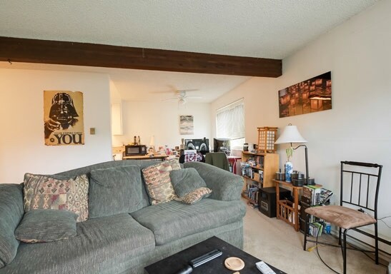 Interior Photo - 14th & Dravus