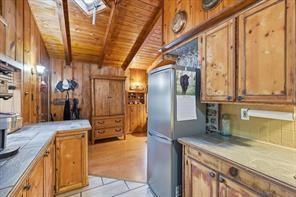 Building Photo - 111 Oaktree Ln