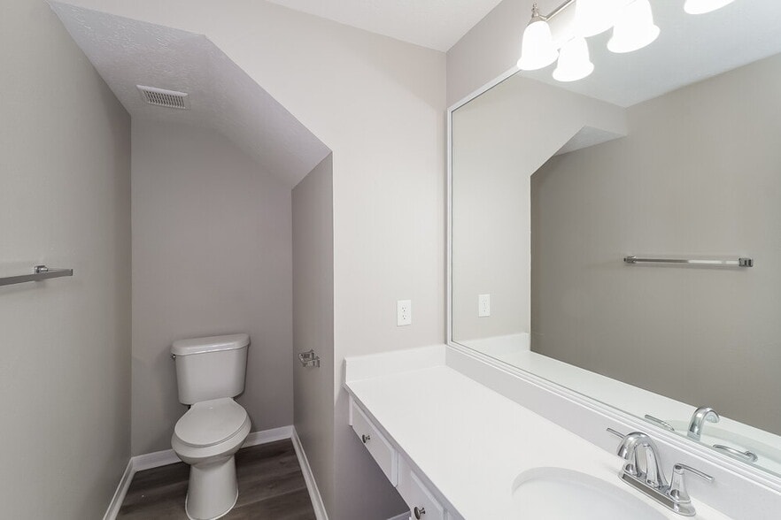 Building Photo - 20618 Oak Limb Ln