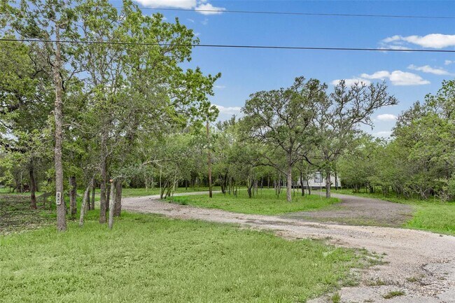Building Photo - 184 Oak Forest Ct