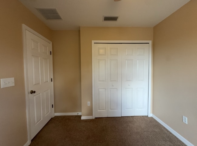 Building Photo - 2516 Oleander Lakes Dr