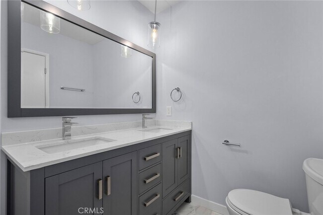 Building Photo - 16824 Calahan St