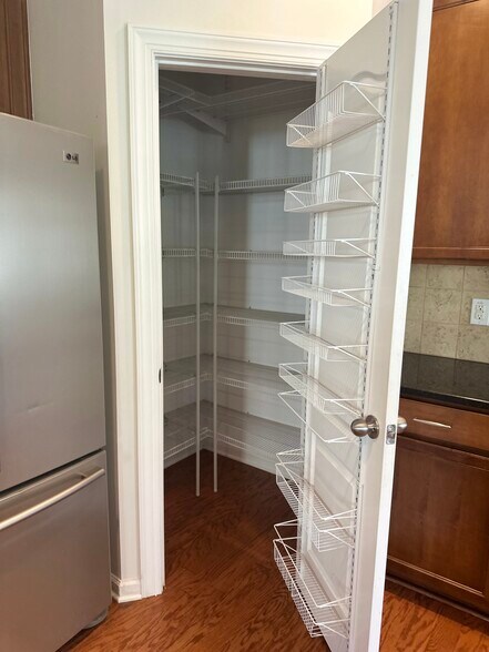 walk-in pantry - 11002 Cripple Creek Ln