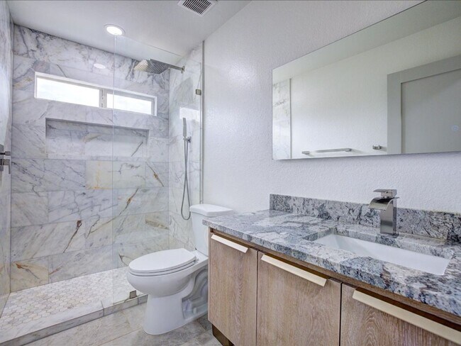 Building Photo - 3 Bedroom 2 Bathroom: Partially Furnished home!! **UNFURNISHED-RENTAL PRICE IS $3,000.00**