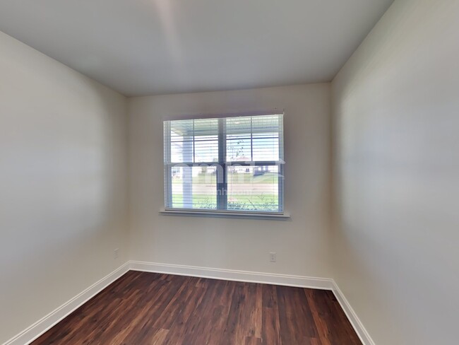 Building Photo - 4318 Effie Seward Drive