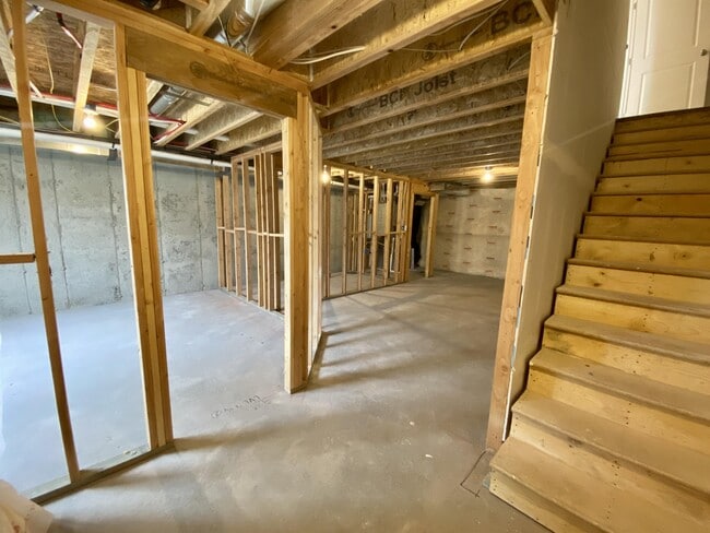 Building Photo - 13926 S Champlin Peak Dr