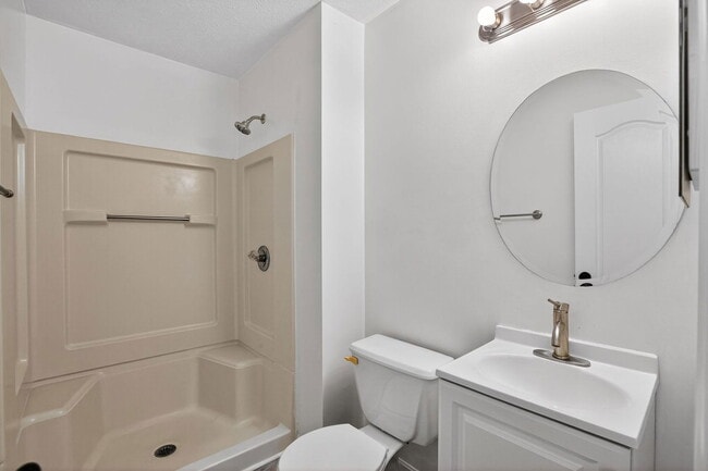 Building Photo - 45249 Woodstown Way