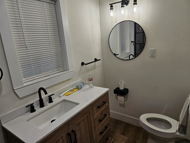 Building Photo - 6446 Brookside Dr