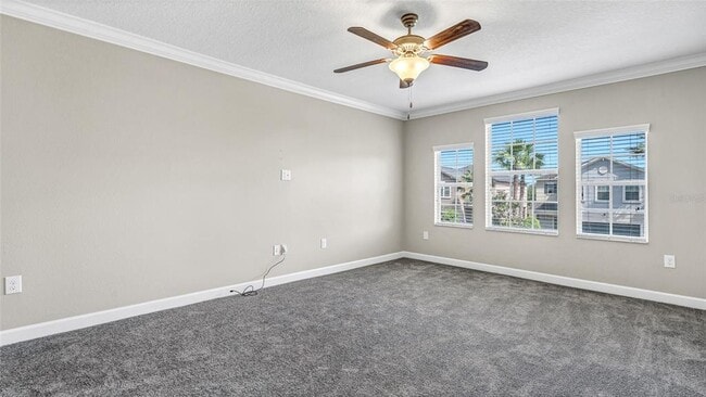 Building Photo - 1695 Ludington Ave